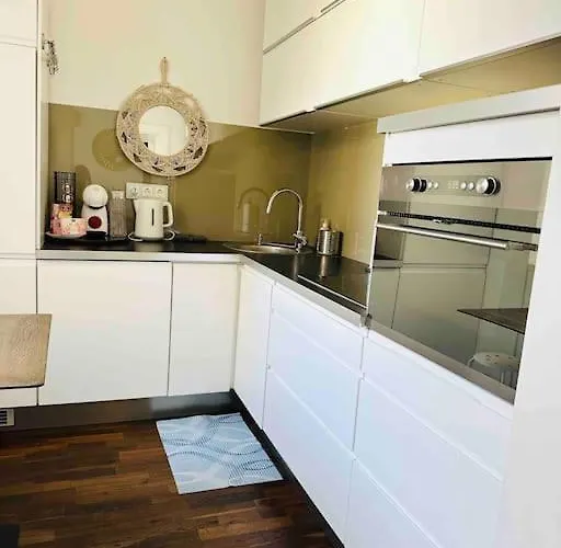 Luxury Flat In Downtown With Free Parking דירה בודפשט
