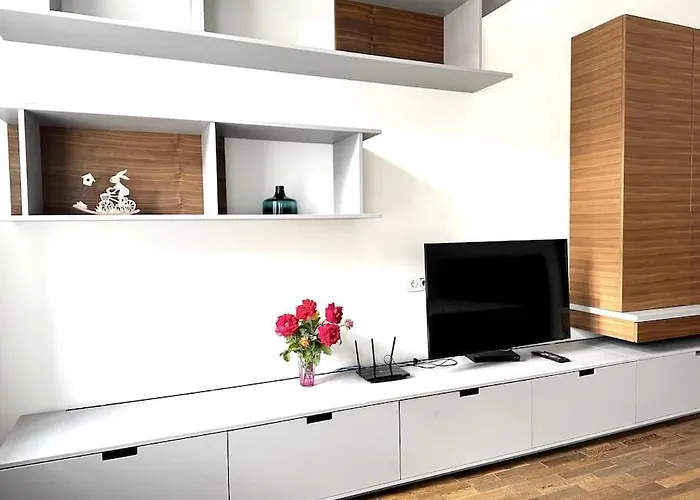 דירה Luxury Flat In Downtown With Free Parking