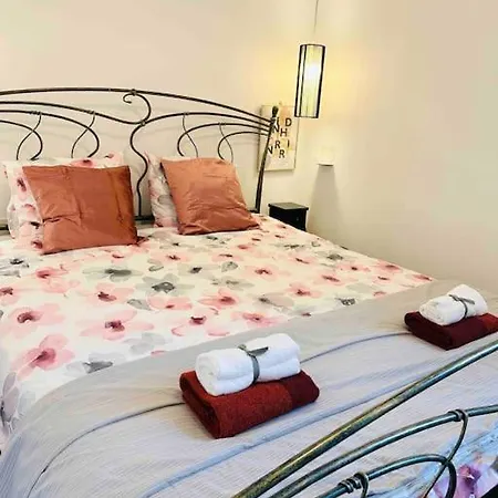 Luxury Flat In Downtown With Free Parking 부다페스트