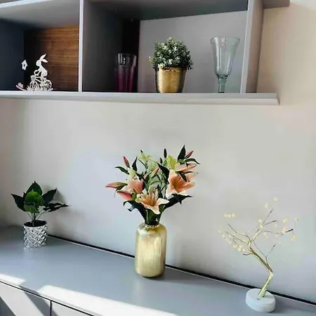 Luxury Flat In Downtown With Free Parking * 부다페스트